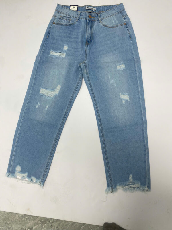 Quần jeans nữ ống đứng mài rách - Ảnh 3