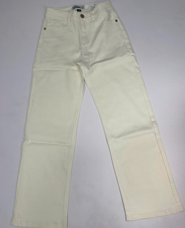 Quần jeans nữ ống đứng gấu thường