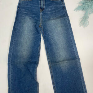 Quần jeans nữ ống suông