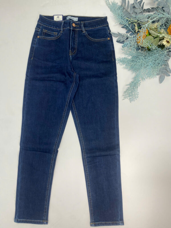 Quần jeans nữ ôm vừa
